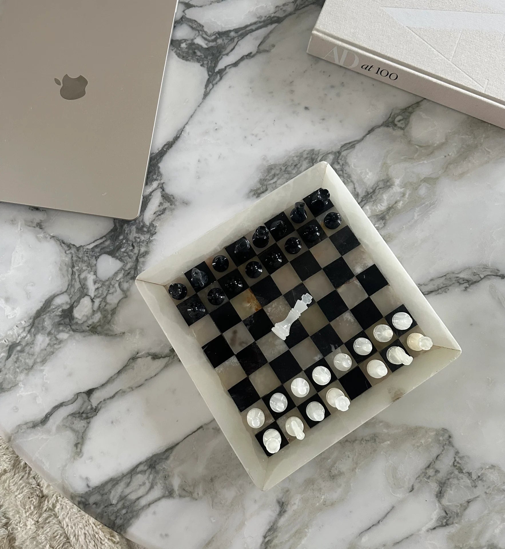 Marmeren schaakspel black & white